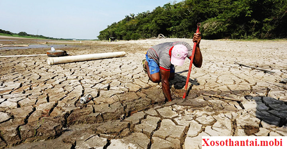 Mơ thấy sông ngòi khô cạn nước là gặp khó khăn