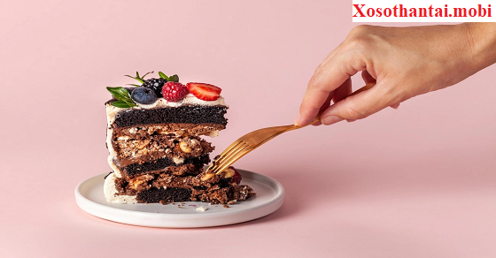 Mơ thấy nếm đồ ngọt là điềm báo gặp chuyện vui
